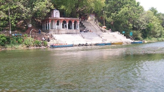 tourist places near nashik